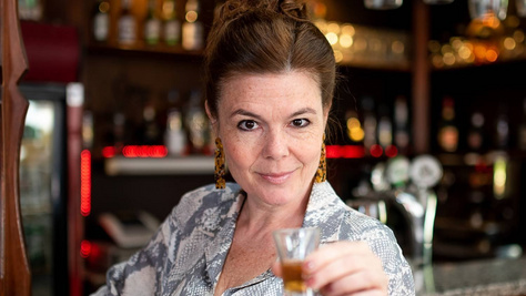 A mi kis falunk 59 éves színésznője bikiniben: Györgyi Anna alakja bomba