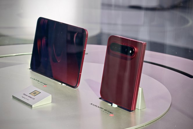 Még meg sem jelent, máris rálicitált a hajlítható iPhone-ra a Xiaomi