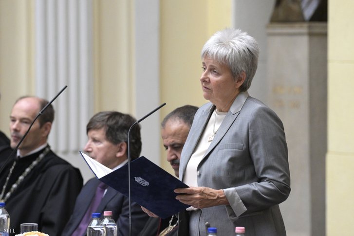 Lannert Judit gyermek- és oktatásügyi miniszter beszédet mond a Budapesti Műszaki és Gazdaságtudományi Egyetem (BME) tanévnyitó ünnepségén 2026. szeptember 4-én