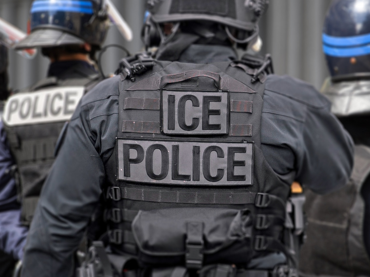 Jelentősen megnőhet az ICE és a Nemzeti Gárda szerepeA harmadik előrejelzés már nem külpolitikai, mert az már amerikai belpolitikai változásról szól