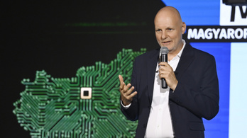 Tanács Zoltán: Az embereket kiszolgáló és segítő digitális államot épít a kormányzat