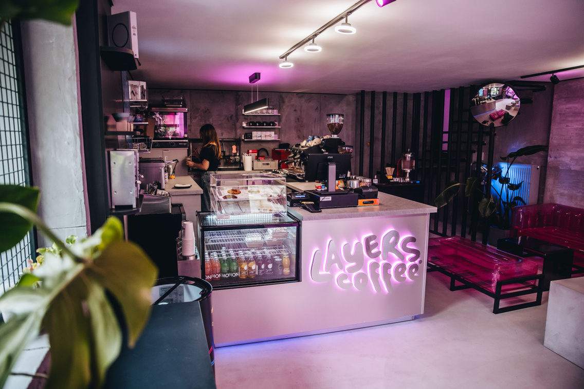layers coffee 260903 majorkata-50