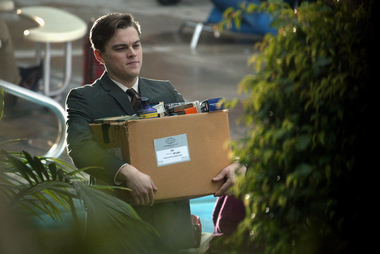 Leonardo DiCaprioA Kapj el, ha tudsz című filmben Leonardo DiCaprio a 15 éves Frank Abagnale Jr.-t alakítja, miközben a forgatás idején már 27 éves volt, vagyis 12 évvel idősebb a karakterénél