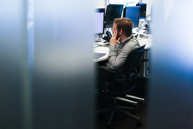 Ilyen van? Itt a&nbsp;munkahelyi csúcsdolgozó, aki nem&nbsp;sértődik meg, és&nbsp;mindent megcsinál