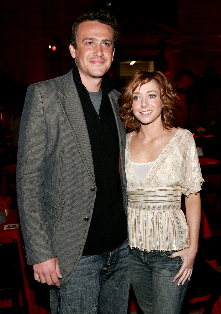 Alyson Hannigan és Jason SegelAlyson Hannigan és Jason Segel kilenc évadon át alakítottak egy párt az Így jártam anyátokkal című sorozatban, karaktereik, Lily és Marshall pedig igazi álompárnak számítottak