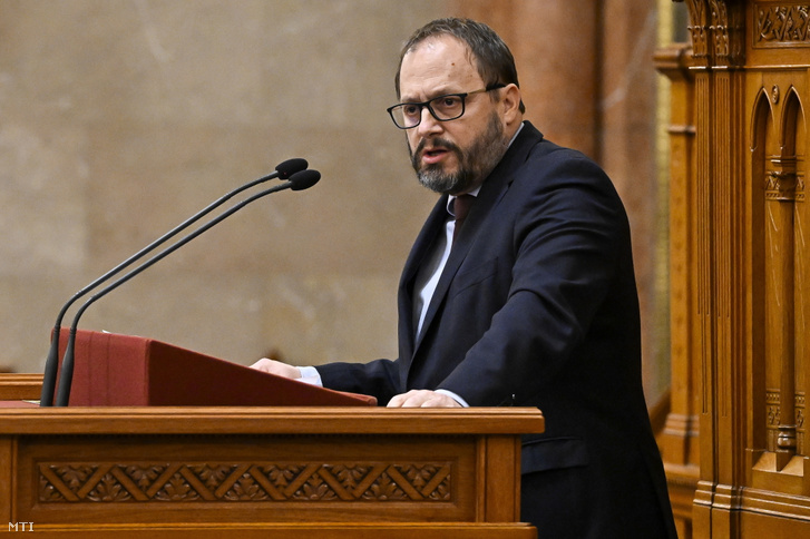 Kármán András pénzügyminiszter 2026. szeptember 8-án
