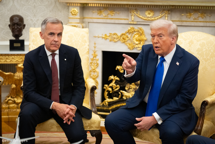 Donald Trump amerikai elnök találkozik Mark Carney kanadai miniszterelnökkel Washingtonban, 2025. október 7-én