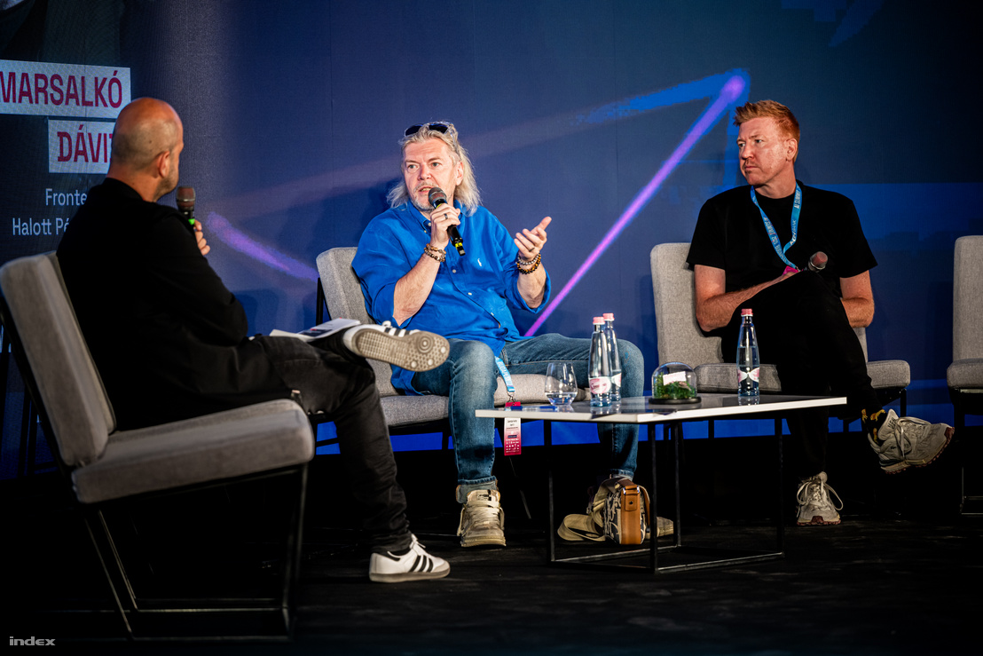 A Backstagetől a nagyszínpadig - hogyan formálja át az AI a zene- és fesztiválipart? kerekasztal-beszélgetés az AI SUMMIT Budapest rendezvényen részt vesz Gerendai Károly és Marslakó Dávid 2026. szeptember 8-án