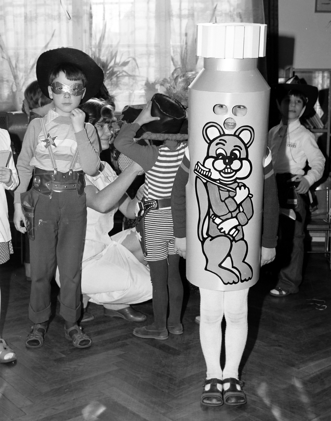 1976