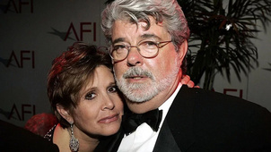 George Lucas és Carrie Fisher titkos cameója a Hookban