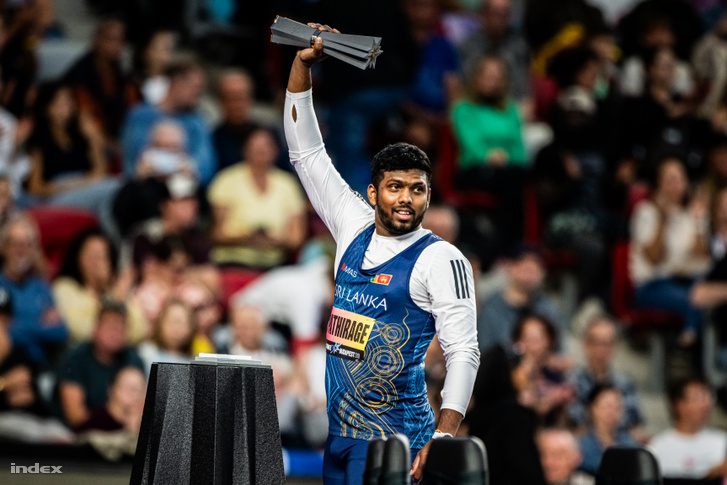 Rumesh Pathirage a férfi gerelyhajítás döntőjében 2026. szeptember 13-án