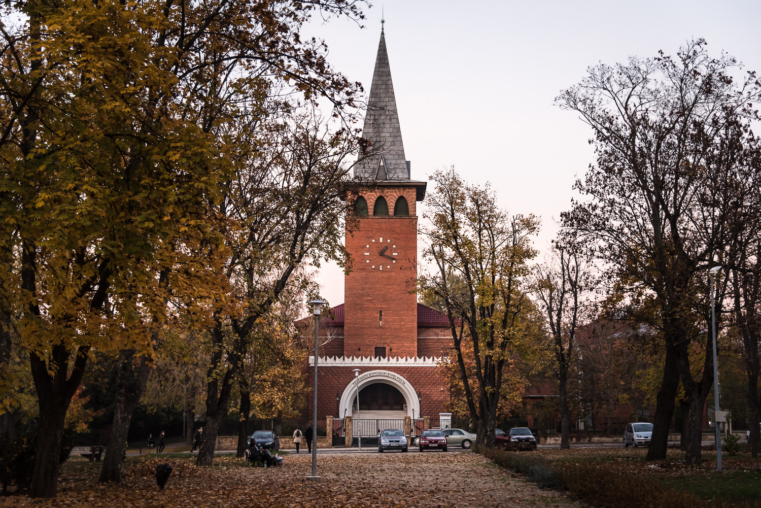 teljesen-megujult-pestszentlorinc-pestszentimre-fotere