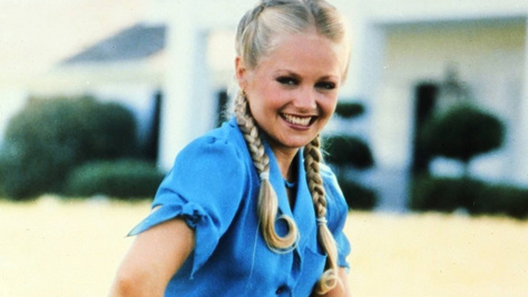 A Dallas szőke Lucyjaként minden pasi odáig volt érte: 67 évesen így néz ki