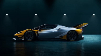 Kőkemény versenyautót faragtak a Ferrari belépőmodelljéből