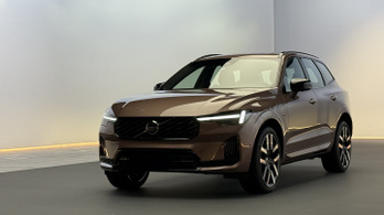 Alaposan odapörköl a Volvo az új plug-in hibridekkel