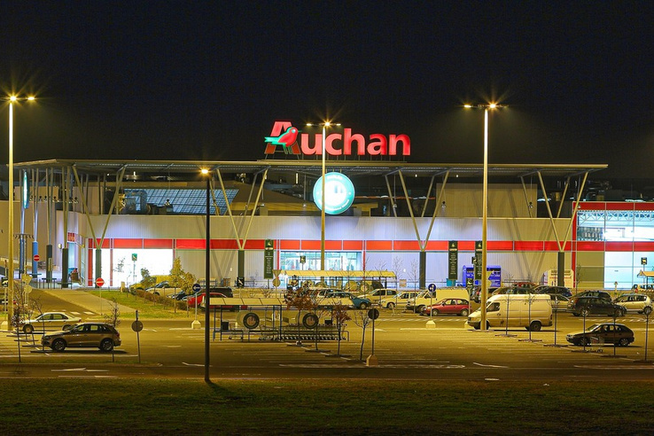 Kicsoda Jellinek Dániel és mi lesz most a tulajdonában Auchan boltokkal?