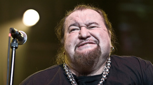 Meghalt Deák Bill Gyula