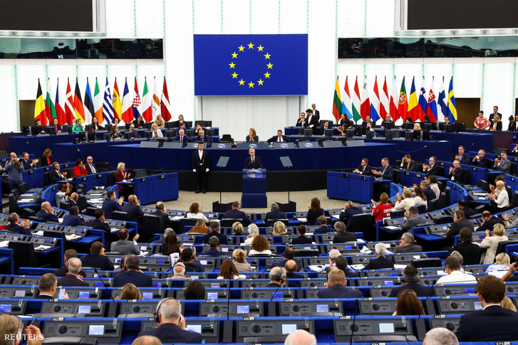 Mark Carney kanadai miniszterelnök beszédet mond az Európai Parlamentben a franciaországi Strasbourgban 2026. szeptember 17-én
