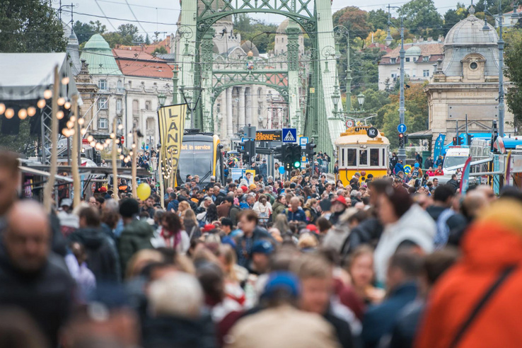 Autómentes hétvége: Lezárják a fél belvárost, nem járnak a kiskörúti villamosok