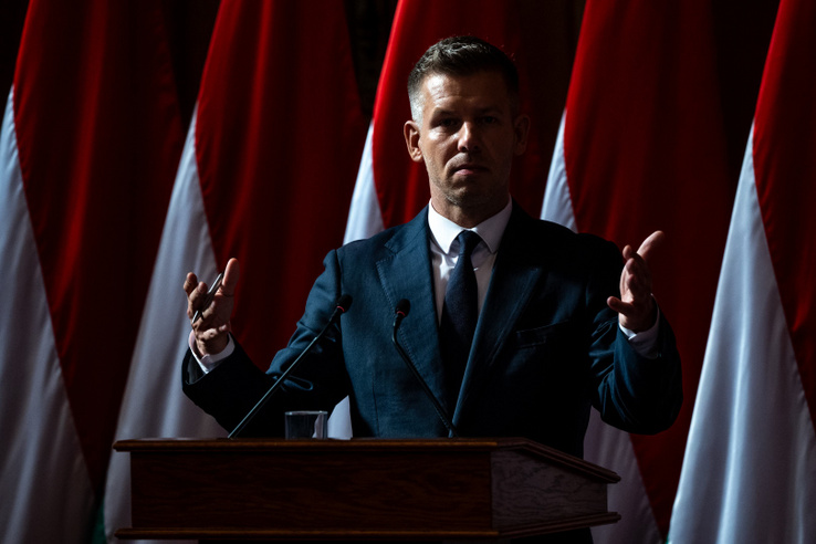Brüsszel üzent, két hete maradt Magyar Péternek