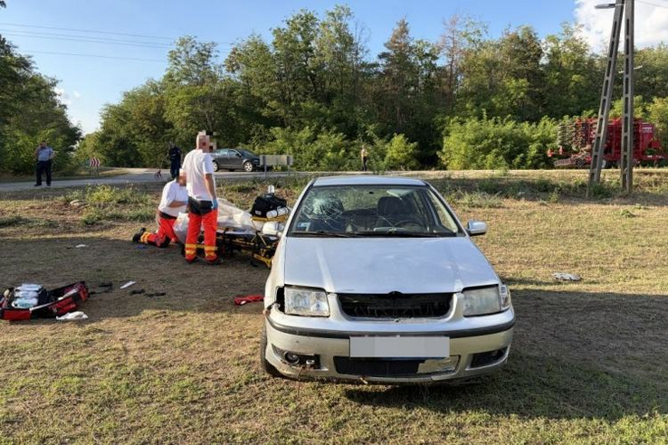 Menekült a rendőrök elől, később meg kellett menteni az életét
