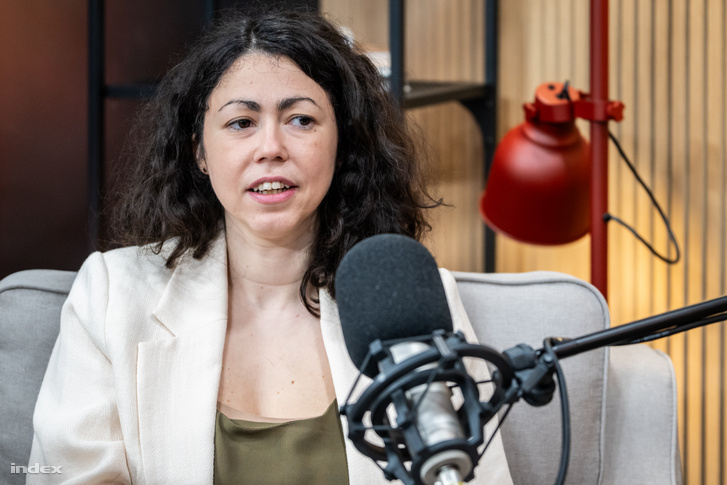 Virág Andrea