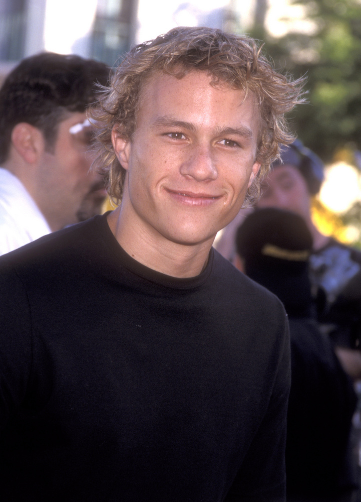 Heath LedgerHeath Ledger a 10 dolog, amit utálok benned című filmben Patrick Verona szerepében mutatta meg karizmáját: a lázadó „rosszfiú” kívülről keménynek tűnt, valójában azonban érzékenyebb oldala is volt