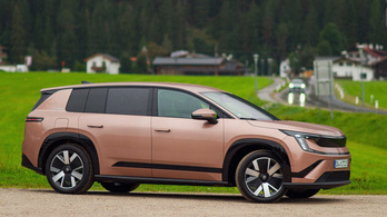 Ez most a Skoda legteteje, 30 millióért