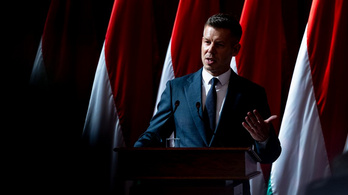 Nincs kegyelem Magyar Péternek! Az orosz olajról szóló poszt miatt ment neki a Bloomberg