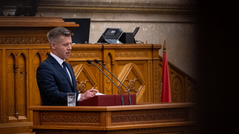 Magyar Péter cáfolt: „Nem tárolunk kőolajat az ukránoknak”