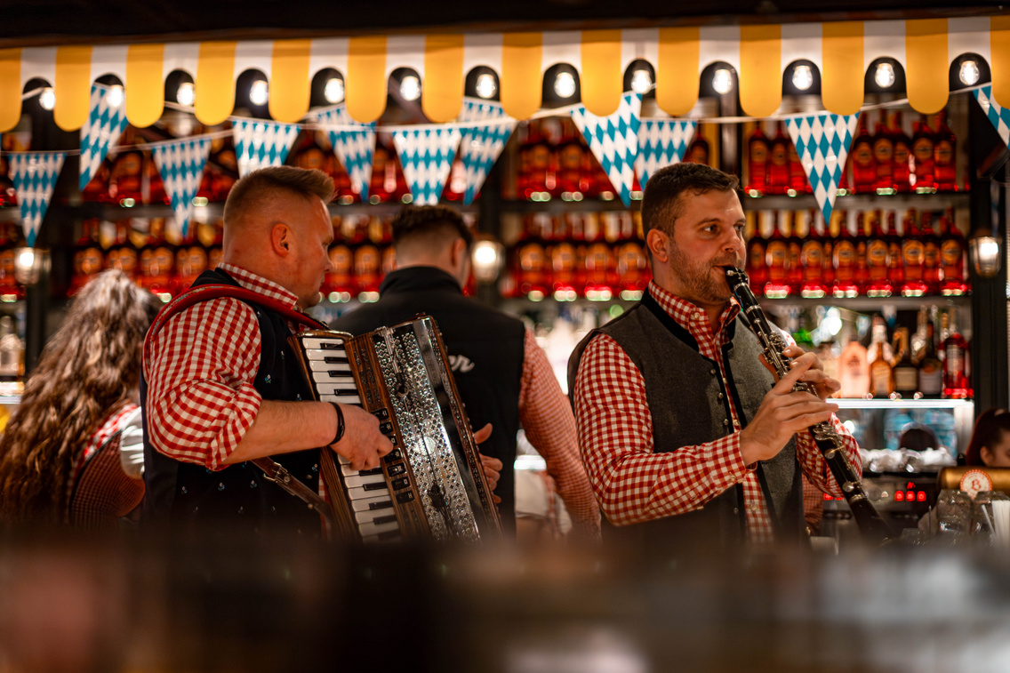 spíler biergarten oktoberfest
