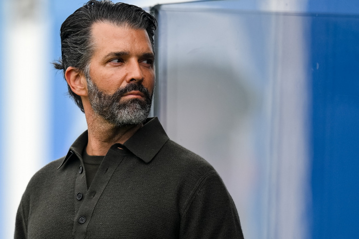 Szex egy melegbárban, hűtlenség mesterfokon: íme Donald Trump Jr. nőügyei
