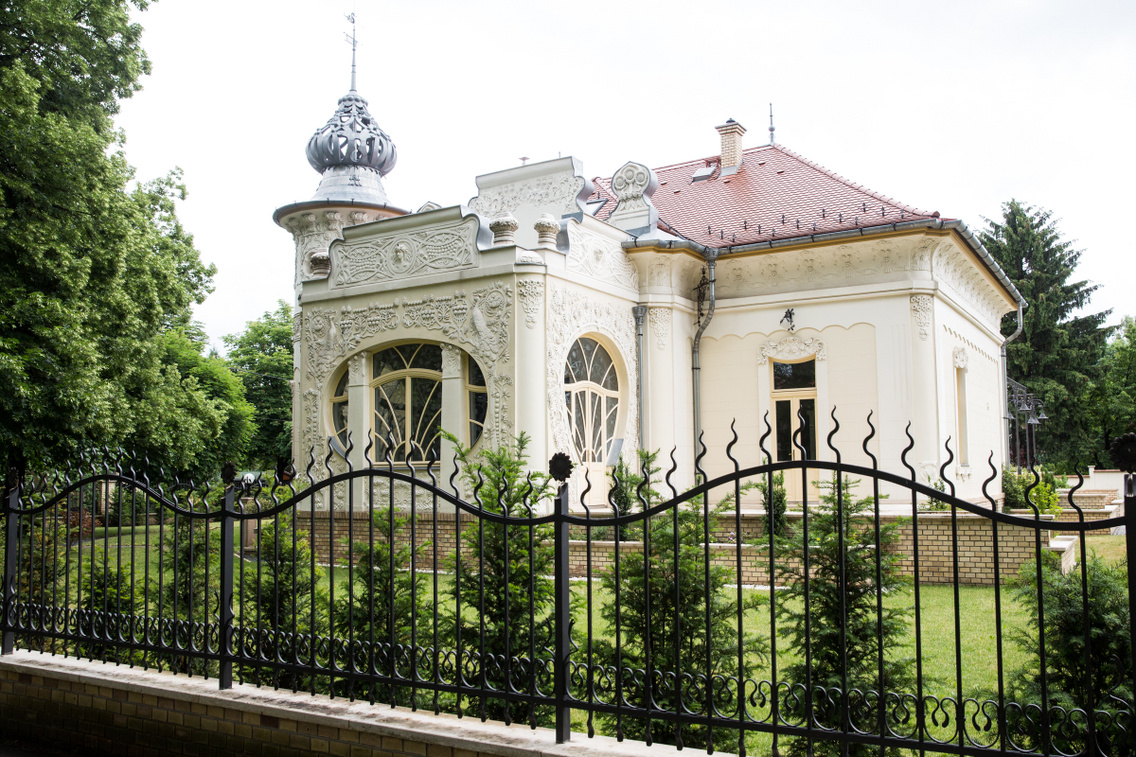 A Dozzi-villa