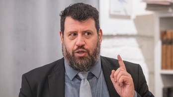 Puzsér Róbert élete legmélyebb pontjáról vallott