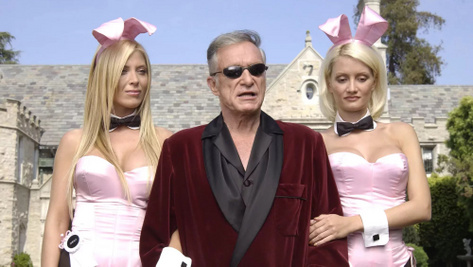 Új film készül a legendás Playboy-villáról: Bill Pullman alakítja Hugh Hefnert