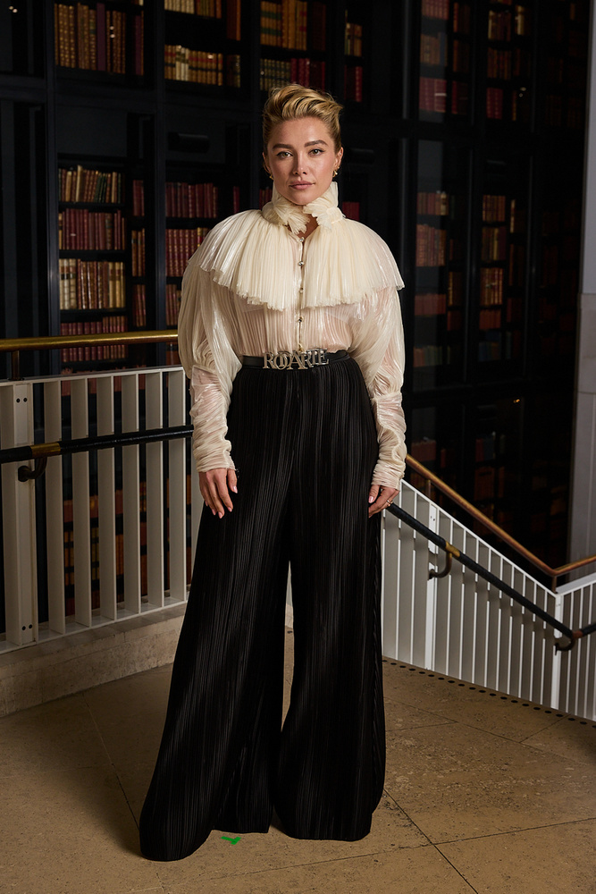 Florence PughFlorence Pugh brit színésznő olyan filmekkel vált ismertté, mint a Lady Macbeth és a Kisasszonyok, utóbbival Oscar-jelölést is kapott