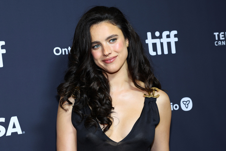 Margaret QualleyMargaret Qualley színésznő az elmúlt években egyre népszerűbbnek számít Hollywoodban, sokan pedig nem is tudják, hog az édesanyja bizony nem más, mint a szintén színésznő, Andie MacDowell