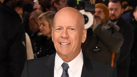 A gyógyíthatatlan beteg Bruce Willis felismerhetetlen a friss fotón: lánya posztolt róla