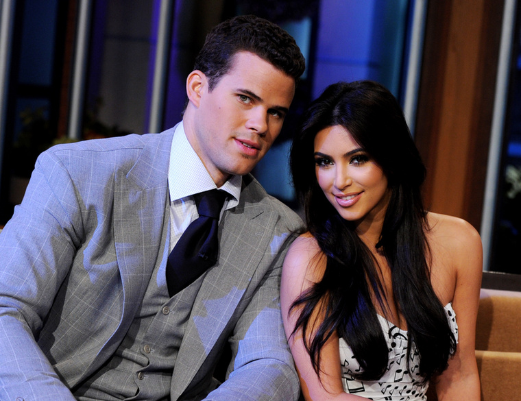Kim Kardashian és Kris Humphries – 72 napKim Kardashian és Kris Humphries esküvőjét 2011-ben hatalmas médiafigyelem övezte, de a látványos ceremóniát igen gyors szakítás követte