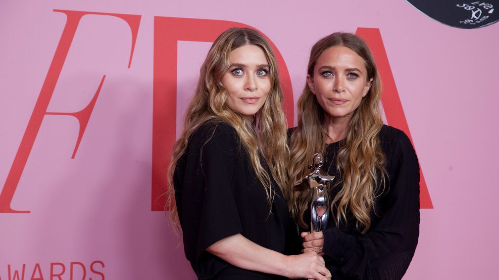 A szomorú ok, amiért Mary-Kate és Ashley Olsen éppen a karrierjük csúcsán hagyták ott Hollywoodot