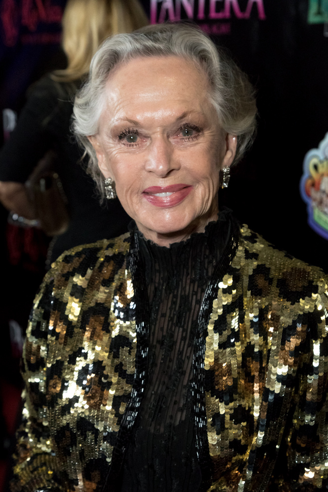 Tippi Hedren 2024-ben ünnepelte 94
