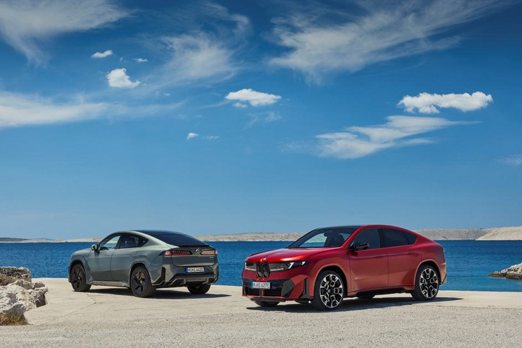 Bővül a család Debrecenben: bemutatkozott a BMW iX4