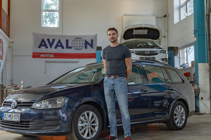 Motorhibás pesti taxi félmillióval,&nbsp;mi baj lehet?
