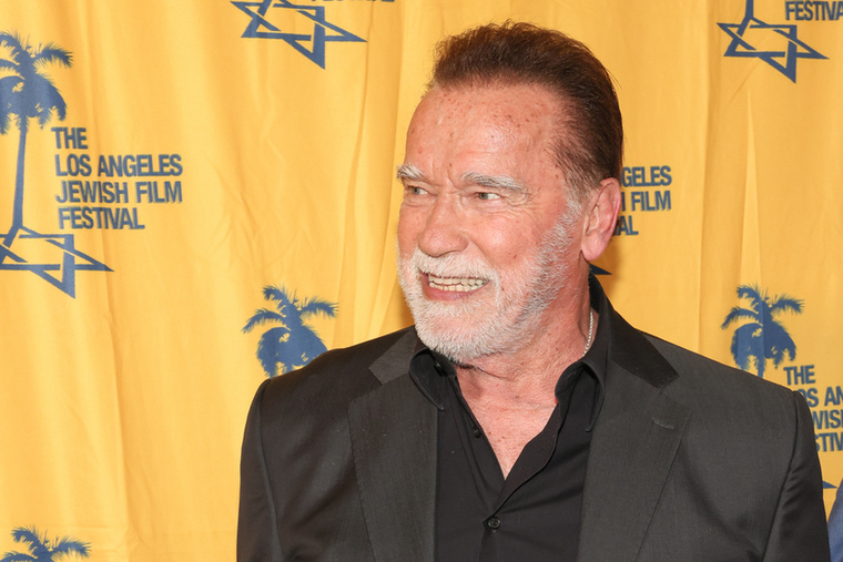 Arnold Schwarzenegger – a Planet Hollywoodban hittArnold Schwarzenegger már színészi karrierje beindulása előtt sikeresen fektetett ingatlanba: 100 ezer dollárból állítólag egymilliót csinált