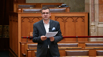 Szégyen? Még mindig kapja a milliós fizetést Orbán Viktor rács mögé került minisztere