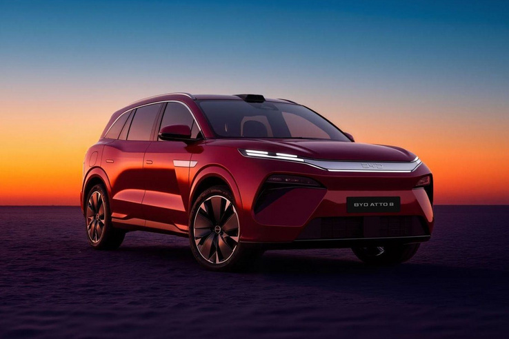 9 perces töltés és 652 km-es hatótáv: itt a BYD Atto 8