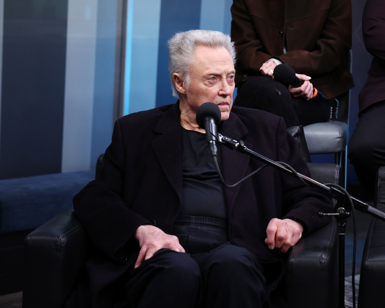 Christopher WalkenChristopher Walken 16 évesen egy cirkusznál dolgozott oroszlánidomár-tanoncként