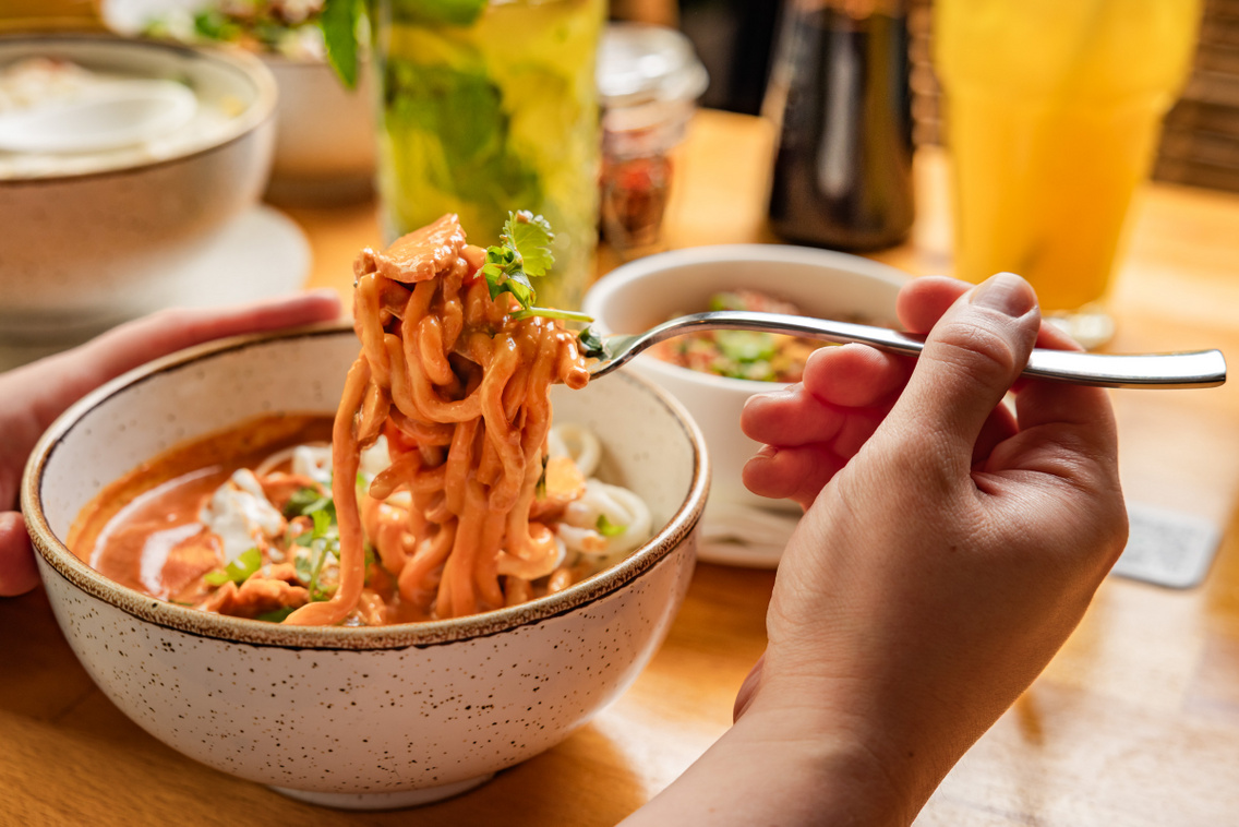 ONO chicken paprikasian