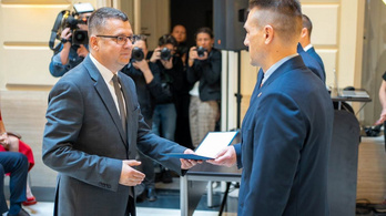 Korrupció a Volánbusznál: Orbán Viktor minisztere rács mögött, míg a gazdasági igazgató a NAV felső vezetésében