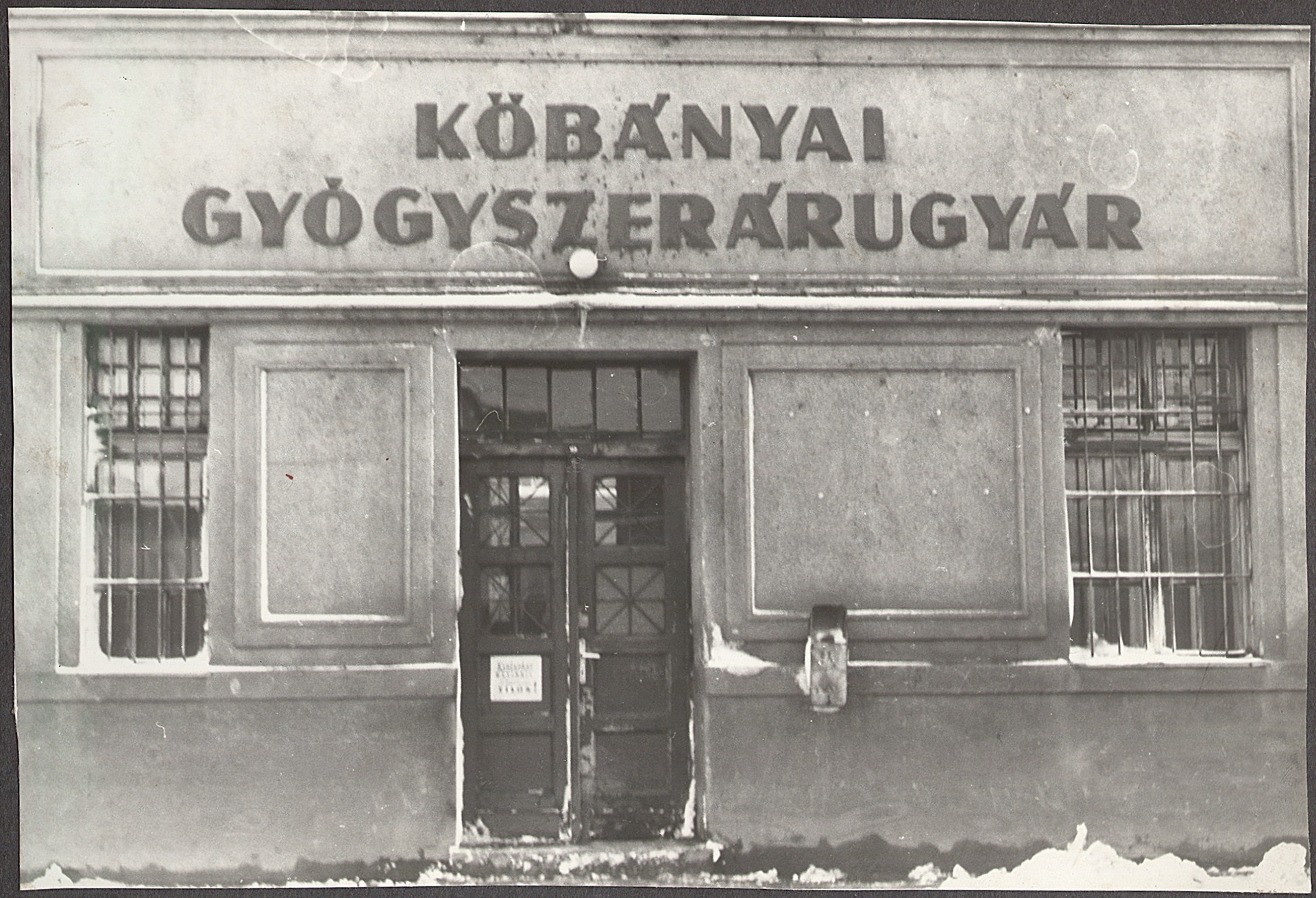 A világháború után az újjáépült Richter gyár Kőbányai Gyógyszerárugyár néven működött